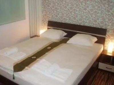 Bulgari Boutique Hotel 3*